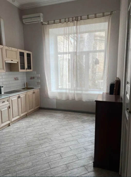 продажа однокомнатной квартиры номер A-174479 в Малиновском районе, фото номер 10